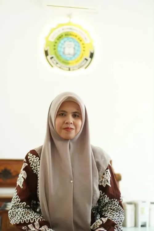 UMI MU'ARIFAH, S.Pd