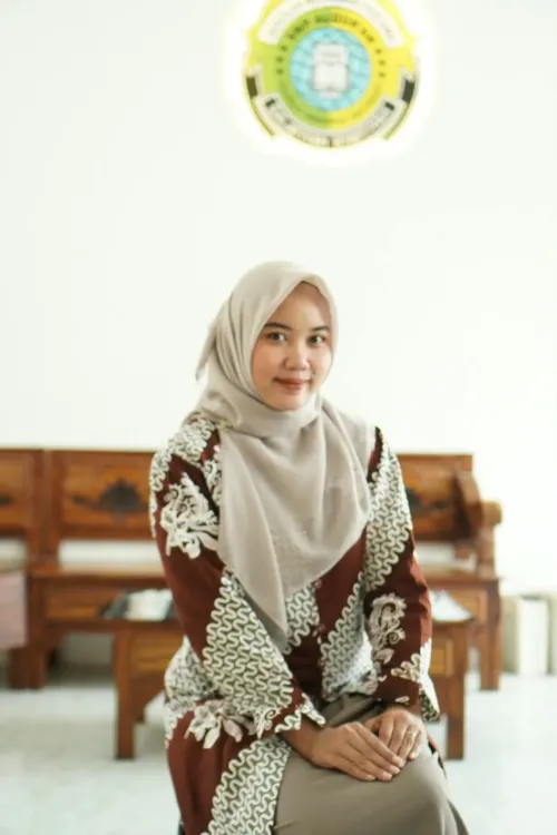  LATIFATUL KHAMIDAH, S.Pd.